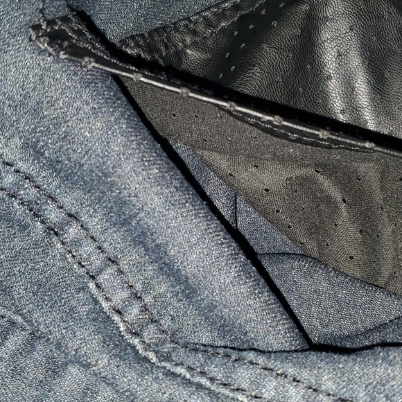 Respect Our Kingdom mens denim jeans - Picture 13 of 13